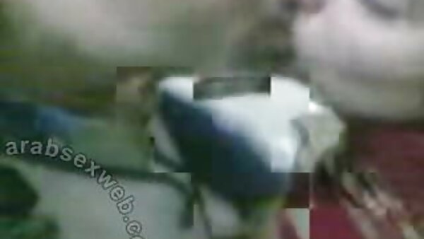 Das College-Mädchen Yuki Hirai freut sich über geile deutsche fickfilme ihren Lehrer