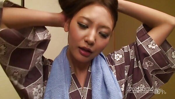 Sinnlicher schlampiger Blowjob von frauensexfilme entzückender brünetter Hottie