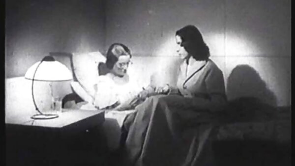 Magnetische pornofilme doktorspiele blonde Verführerin wird im Doggystyle und in Seitwärtsstellung gefickt