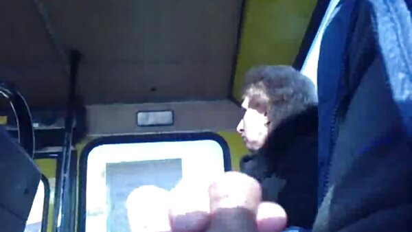 Das provokative Küken Barbara sexfilm tante fingert ihren saftigen Schlitz